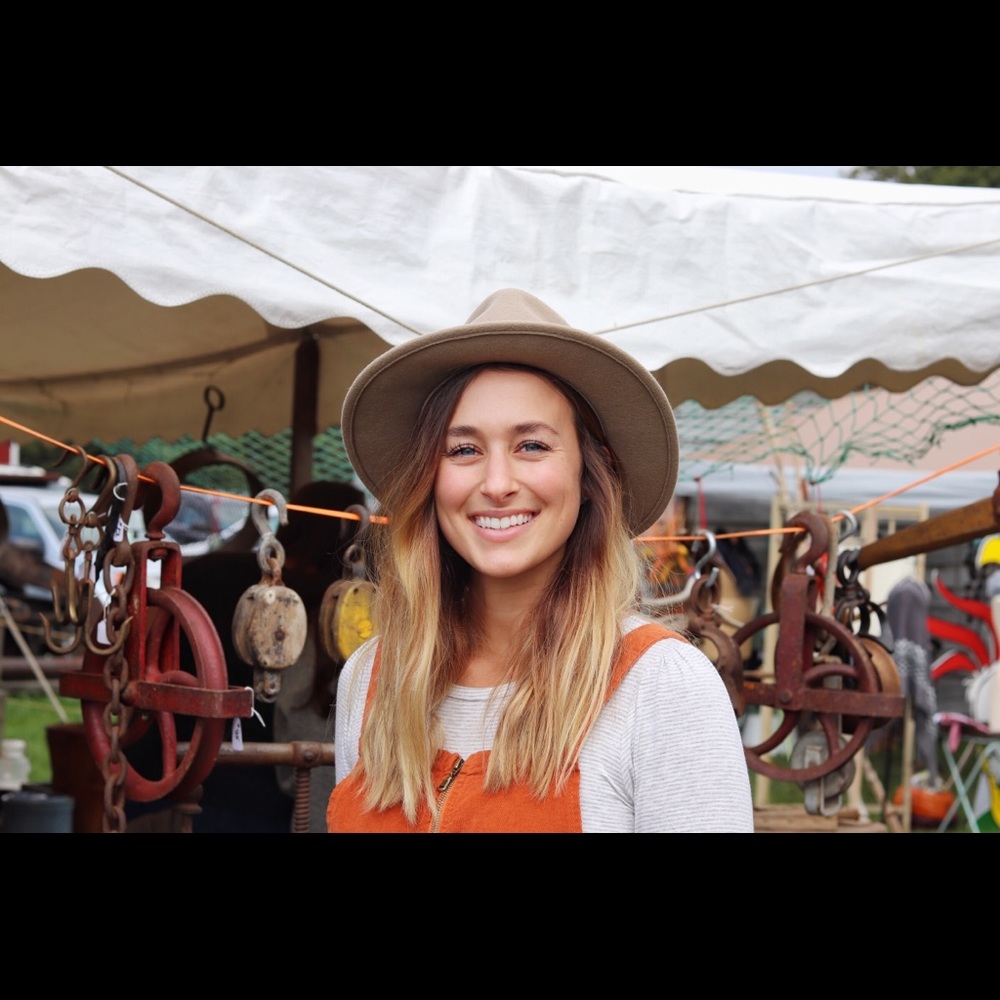 Meet your Posher, Janna